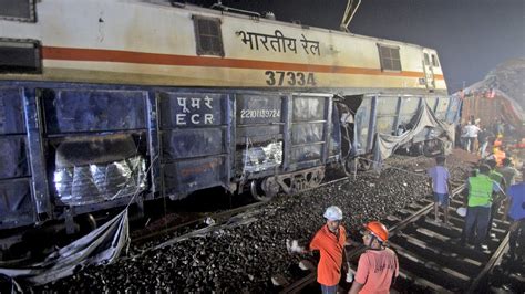 More than 230 killed and 900 hurt after 2 trains derail in India. Hundreds are still trapped.